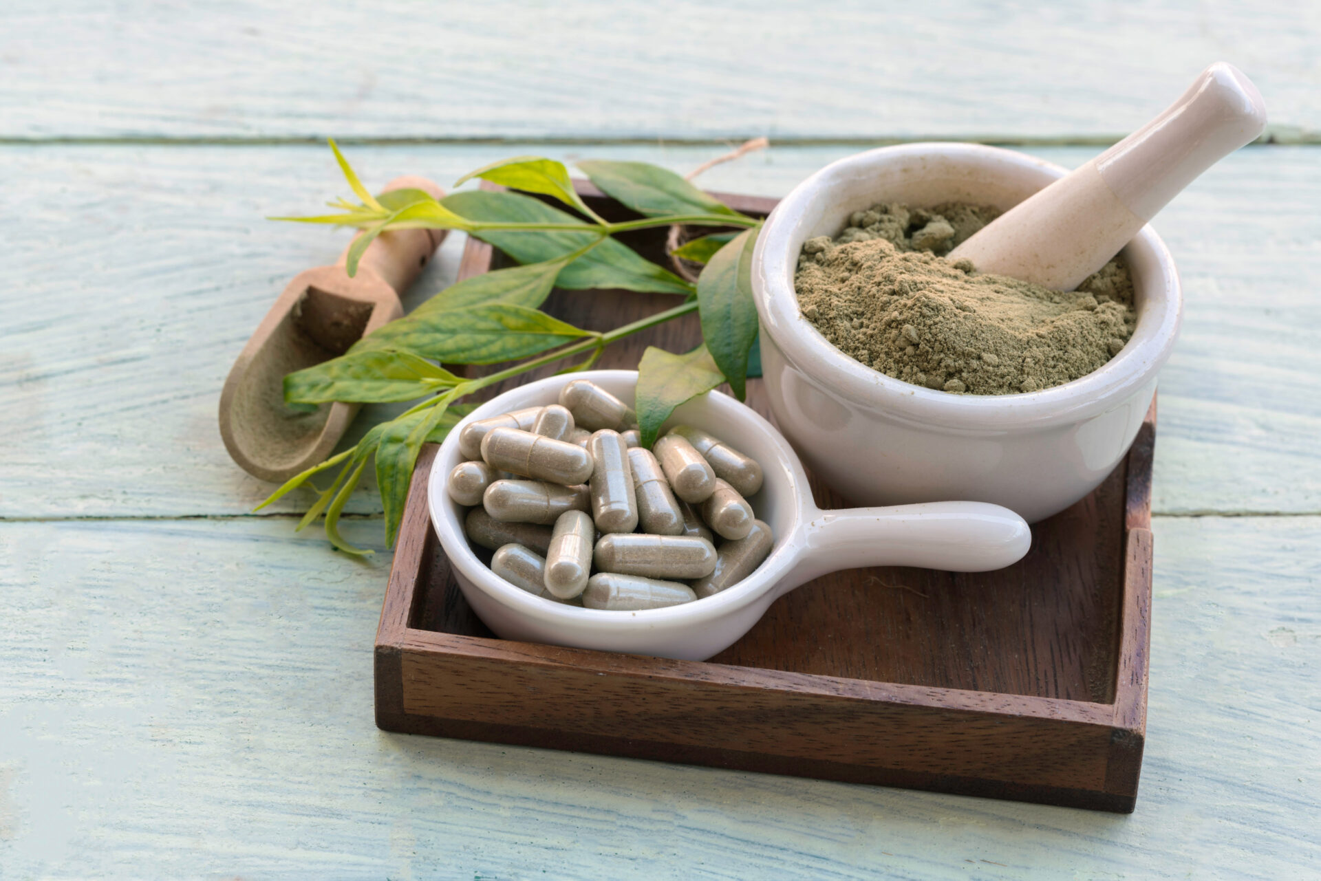 Na kratom bude uvalena spotřební daň a zvýší se DPH, o kolik kratom zdraží?